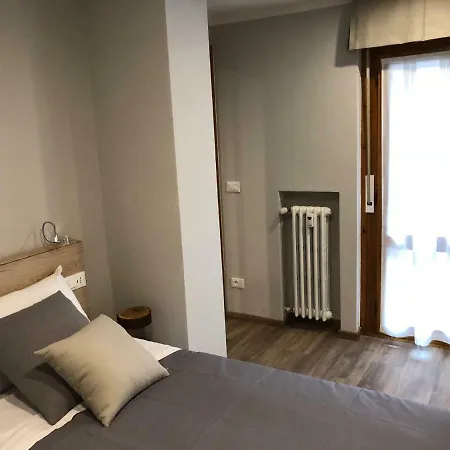 Apartment Petite Maison A 50 Passi Dalla Funivia !!! *